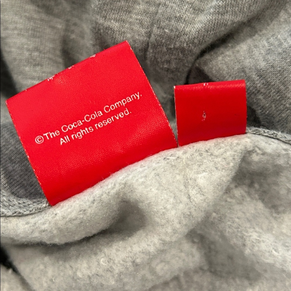 VTG Coca-Cola Sweatshirt Polar Bear Hoodie Mens Gray Christmas Happy Holidays - Picture 9 of 12